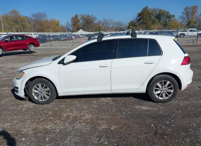 Photo 14 of 2015 Volkswagen Golf TSI S 4-DOOR (VIN 3VW217AU3FM009388)