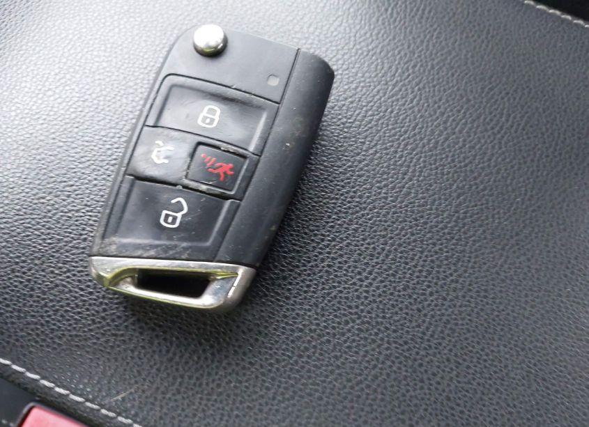 Photo 11 of 2016 Volkswagen Golf TSI S 4-DOOR/TSI SE 4-DOOR/TSI SEL 4-DOOR (VIN 3VW217AU3GM029142)