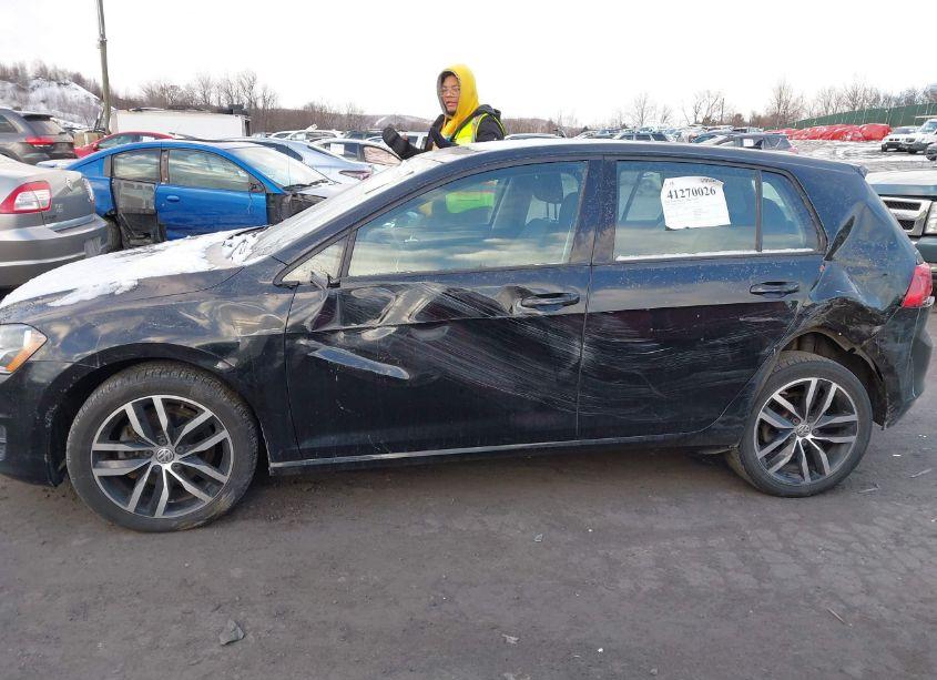 Photo 14 of 2016 Volkswagen Golf TSI S 4-DOOR/TSI SE 4-DOOR/TSI SEL 4-DOOR (VIN 3VW217AU3GM029142)