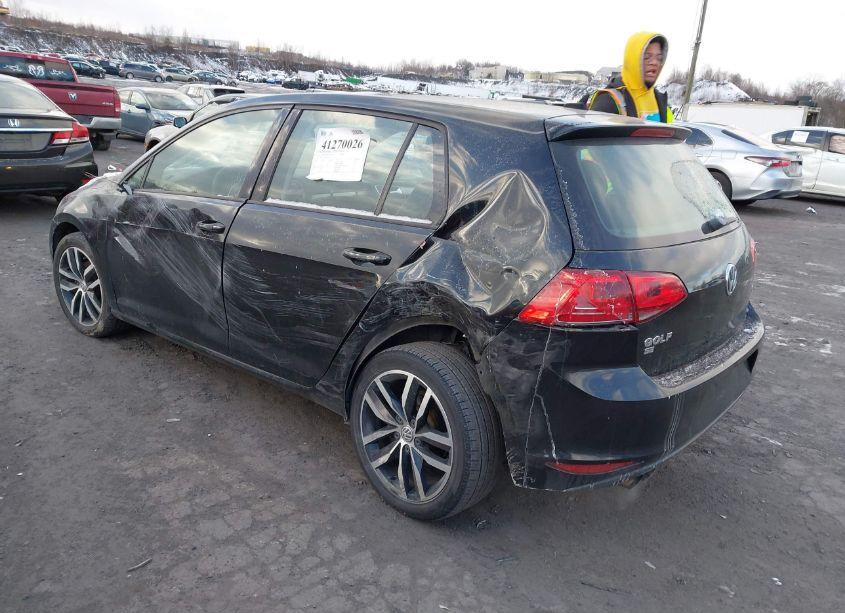 Photo 3 of 2016 Volkswagen Golf TSI S 4-DOOR/TSI SE 4-DOOR/TSI SEL 4-DOOR (VIN 3VW217AU3GM029142)