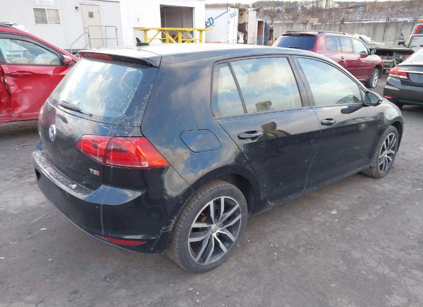 Photo 4 of 2016 Volkswagen Golf TSI S 4-DOOR/TSI SE 4-DOOR/TSI SEL 4-DOOR (VIN 3VW217AU3GM029142)