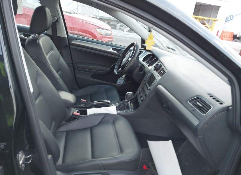 Photo 5 of 2016 Volkswagen Golf TSI S 4-DOOR/TSI SE 4-DOOR/TSI SEL 4-DOOR (VIN 3VW217AU3GM029142)