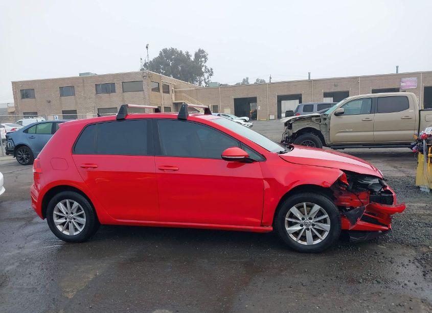 Photo 13 of 2016 Volkswagen Golf TSI S 4-DOOR (VIN 3VW217AU3GM060956)