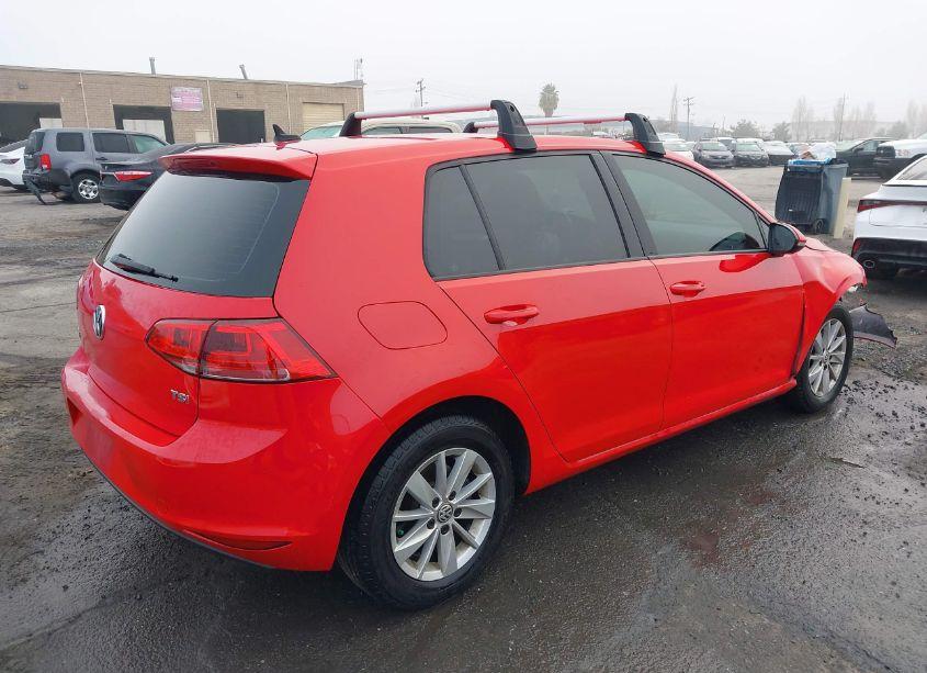 Photo 4 of 2016 Volkswagen Golf TSI S 4-DOOR (VIN 3VW217AU3GM060956)