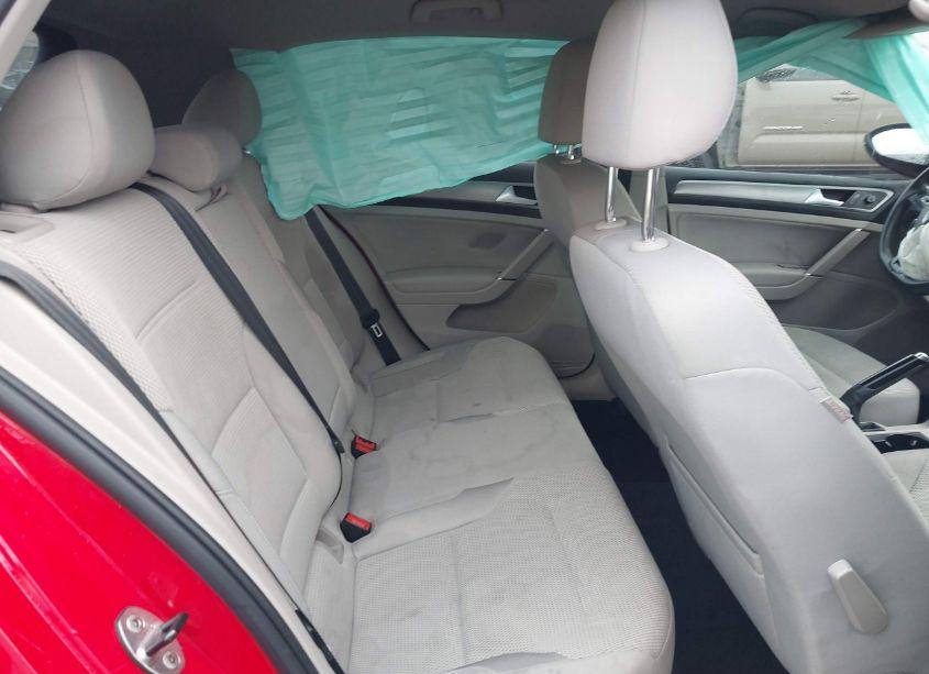 Photo 8 of 2016 Volkswagen Golf TSI S 4-DOOR (VIN 3VW217AU3GM060956)