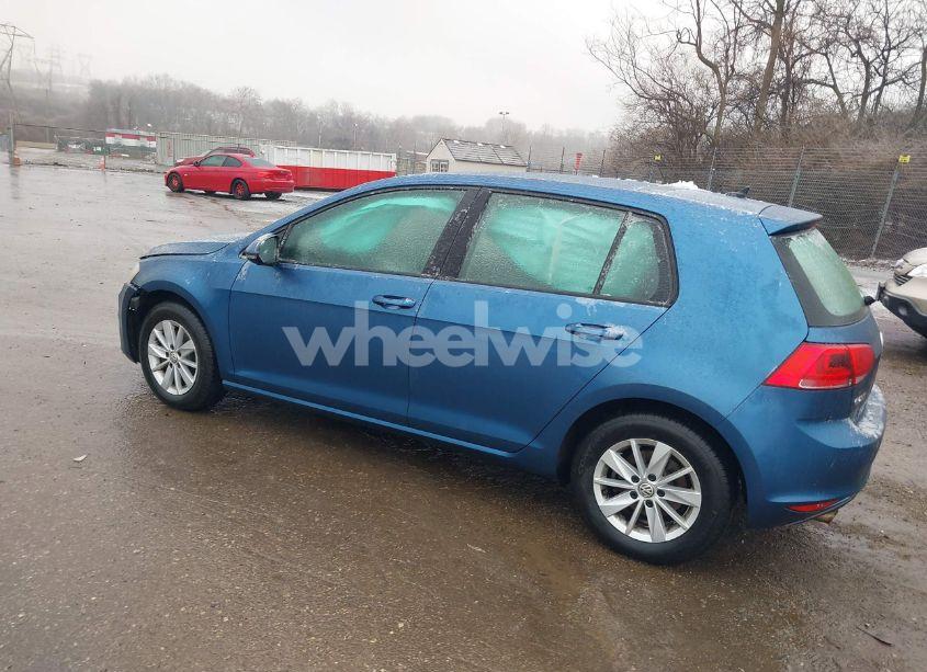 Photo 3 of 2017 Volkswagen Golf TSI S 4-DOOR/TSI SE 4-DOOR/TSI SEL 4-DOOR/TSI WOLFSBURG EDITION 4-DOOR (VIN 3VW217AU3HM035489)