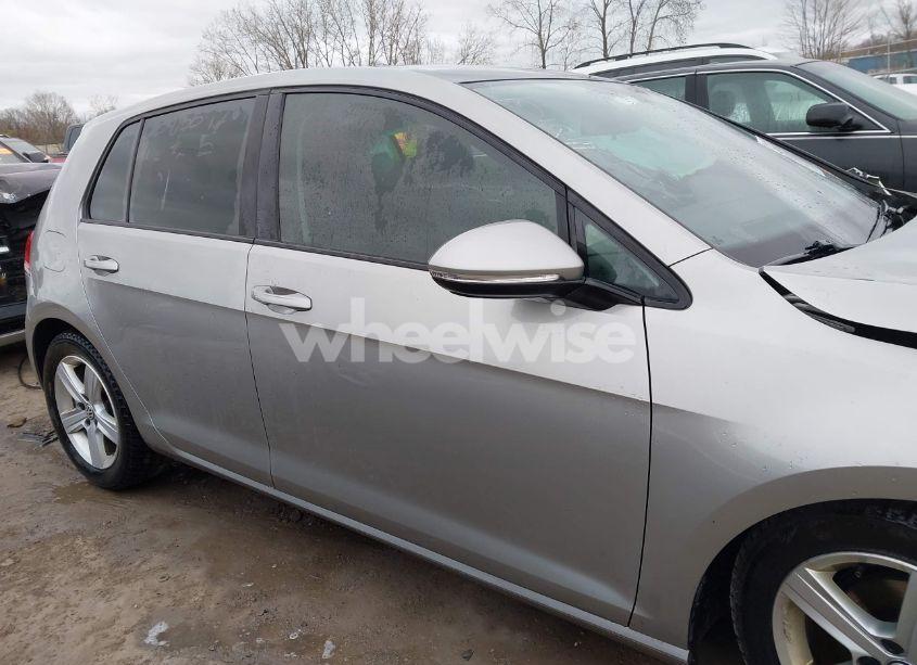 Photo 14 of 2017 Volkswagen Golf (VIN 3VW217AU3HM069870)