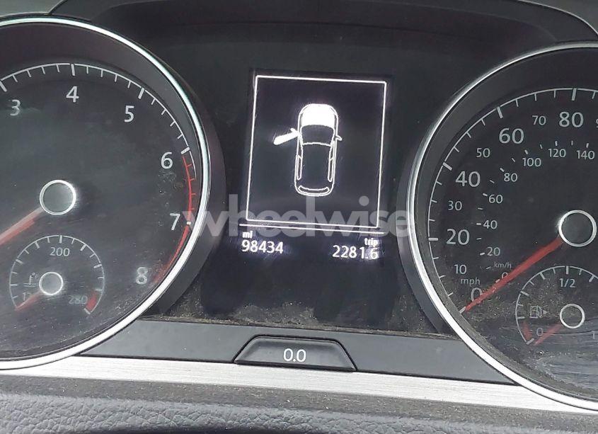 Photo 16 of 2017 Volkswagen Golf (VIN 3VW217AU3HM069870)