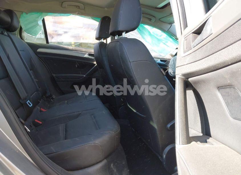 Photo 8 of 2017 Volkswagen Golf (VIN 3VW217AU3HM069870)