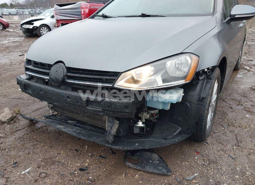 Photo 17 of 2015 Volkswagen Golf TSI S 4-DOOR (VIN 3VW217AU4FM032954)