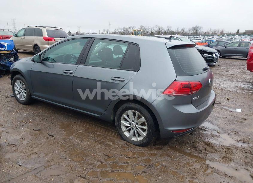 Photo 3 of 2015 Volkswagen Golf TSI S 4-DOOR (VIN 3VW217AU4FM032954)