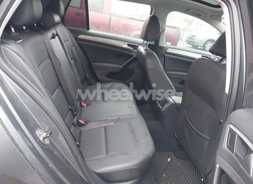 Photo 8 of 2015 Volkswagen Golf TSI S 4-DOOR (VIN 3VW217AU4FM032954)