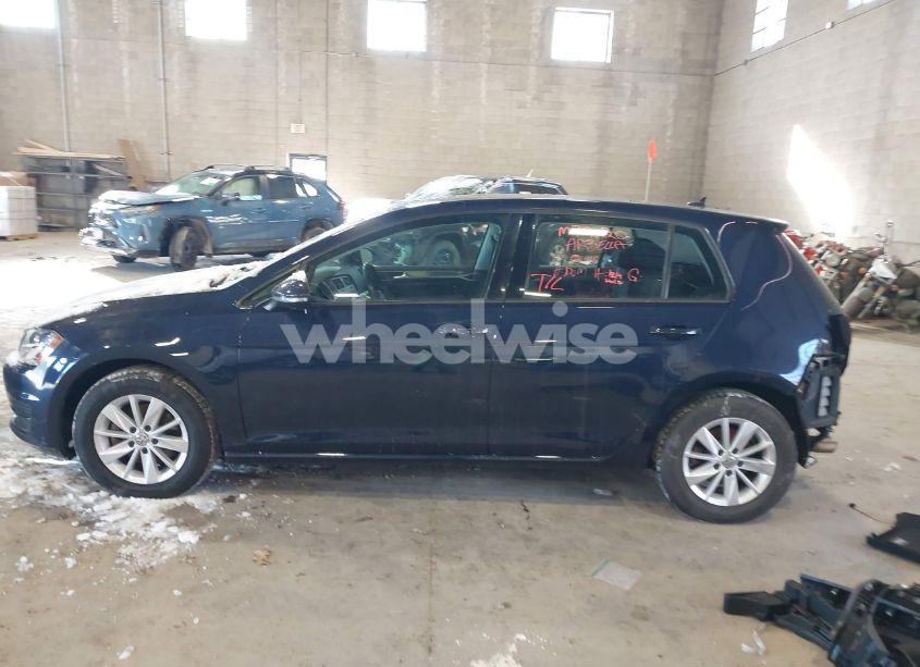 Photo 15 of 2017 Volkswagen Golf TSI S 4-DOOR (VIN 3VW217AU4HM006079)