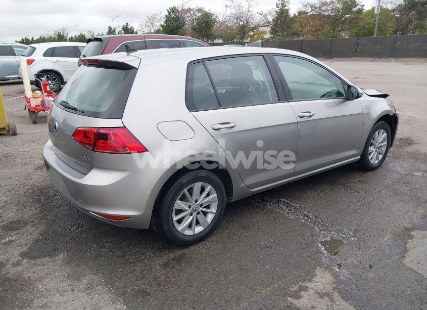 Photo 4 of 2017 Volkswagen Golf TSI S 4-DOOR/TSI SE 4-DOOR/TSI SEL 4-DOOR/TSI WOLFSBURG EDITION 4-DOOR (VIN 3VW217AU4HM025599)