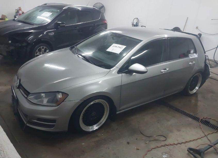 Photo 2 of 2017 Volkswagen Golf TSI S 4-DOOR/TSI SE 4-DOOR/TSI SEL 4-DOOR/TSI WOLFSBURG EDITION 4-DOOR (VIN 3VW217AU4HM065648)