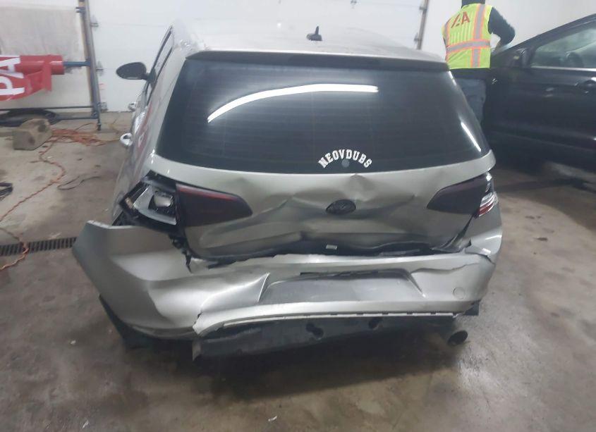 Photo 6 of 2017 Volkswagen Golf TSI S 4-DOOR/TSI SE 4-DOOR/TSI SEL 4-DOOR/TSI WOLFSBURG EDITION 4-DOOR (VIN 3VW217AU4HM065648)