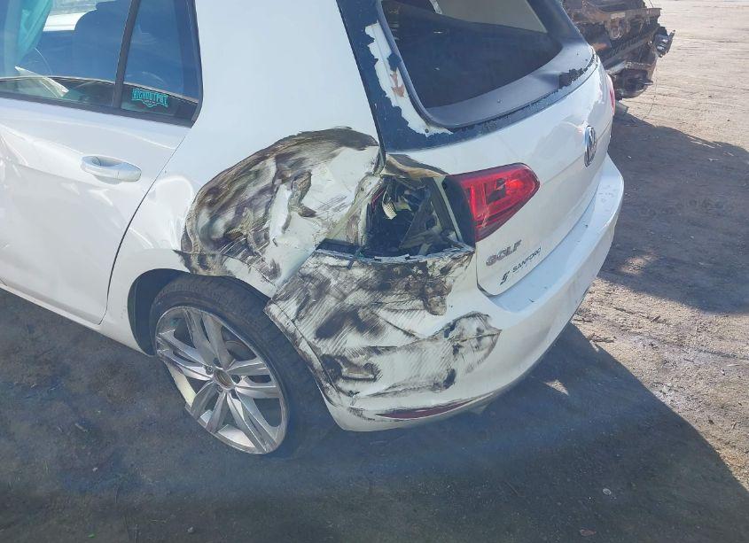 Photo 19 of 2015 Volkswagen Golf TSI SEL 4-DOOR (VIN 3VW217AU5FM007321)