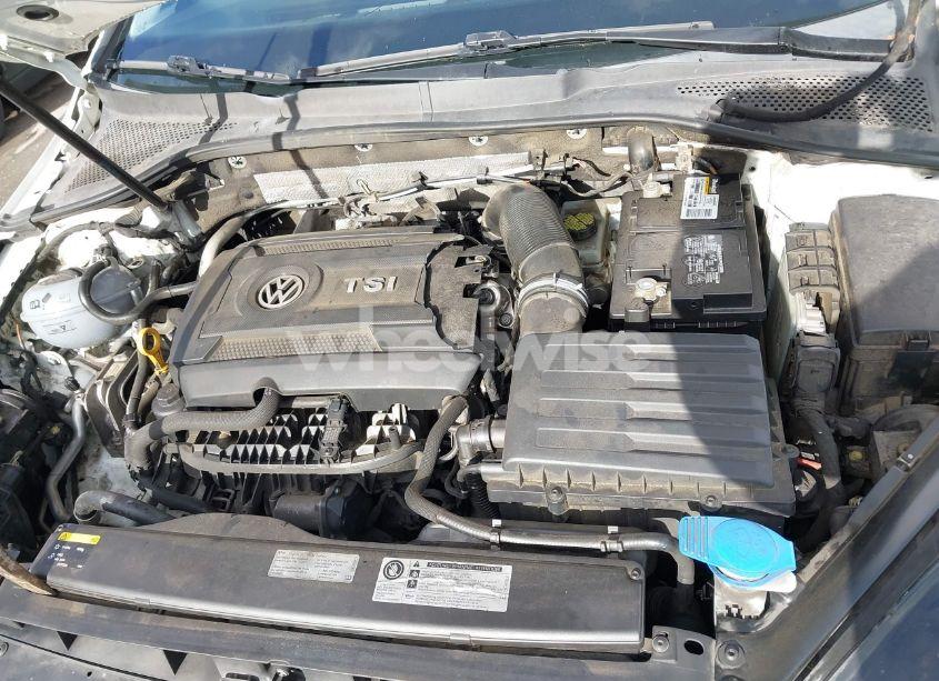 Photo 10 of 2015 Volkswagen Golf TSI SEL 4-DOOR (VIN 3VW217AU5FM027228)