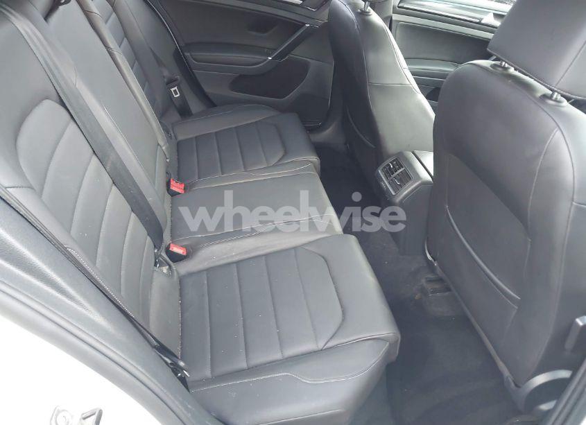 Photo 8 of 2015 Volkswagen Golf TSI SEL 4-DOOR (VIN 3VW217AU5FM027228)