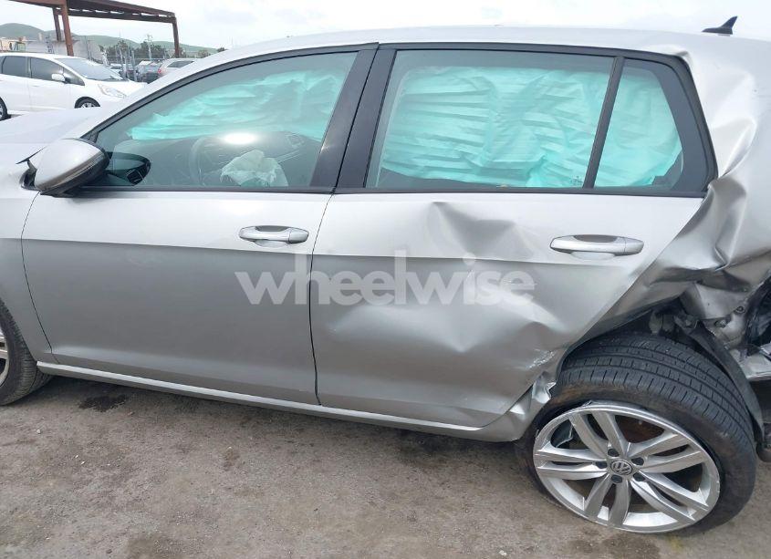 Photo 14 of 2015 Volkswagen Golf TSI SEL 4-DOOR (VIN 3VW217AU5FM102896)