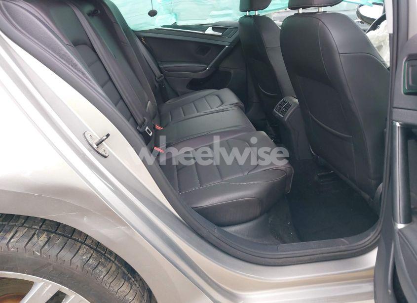 Photo 8 of 2015 Volkswagen Golf TSI SEL 4-DOOR (VIN 3VW217AU5FM102896)