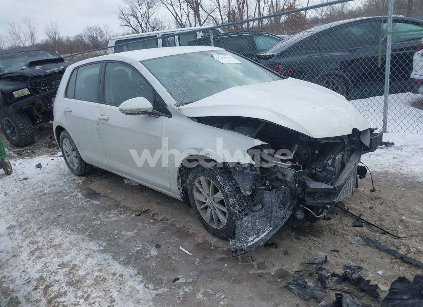 2017 Volkswagen Golf TSI S 4-DOOR/TSI SE 4-DOOR/TSI SEL 4-DOOR/TSI WOLFSBURG EDITION 4-DOOR (VIN 3VW217AU5HM025109) main photo