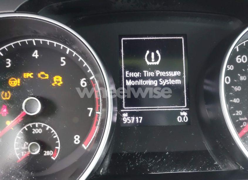 Photo 16 of 2017 Volkswagen Golf TSI S 4-DOOR/TSI SE 4-DOOR/TSI SEL 4-DOOR/TSI WOLFSBURG EDITION 4-DOOR (VIN 3VW217AU5HM025109)