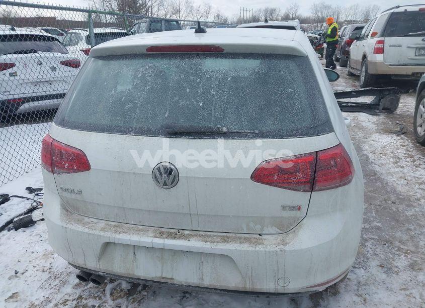 Photo 17 of 2017 Volkswagen Golf TSI S 4-DOOR/TSI SE 4-DOOR/TSI SEL 4-DOOR/TSI WOLFSBURG EDITION 4-DOOR (VIN 3VW217AU5HM025109)