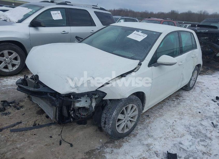 Photo 2 of 2017 Volkswagen Golf TSI S 4-DOOR/TSI SE 4-DOOR/TSI SEL 4-DOOR/TSI WOLFSBURG EDITION 4-DOOR (VIN 3VW217AU5HM025109)