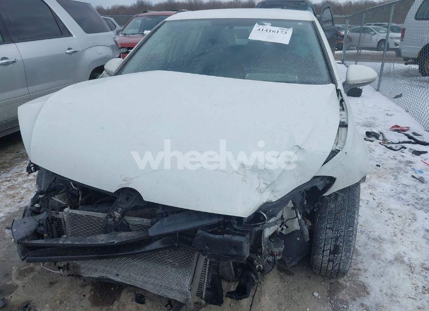 Photo 6 of 2017 Volkswagen Golf TSI S 4-DOOR/TSI SE 4-DOOR/TSI SEL 4-DOOR/TSI WOLFSBURG EDITION 4-DOOR (VIN 3VW217AU5HM025109)