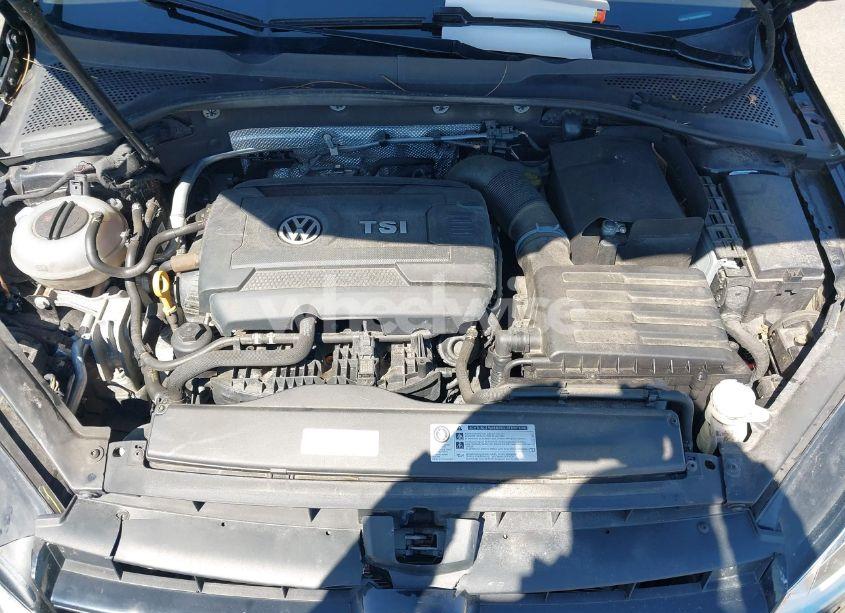 Photo 10 of 2017 Volkswagen Golf TSI S 4-DOOR/TSI SE 4-DOOR/TSI SEL 4-DOOR/TSI WOLFSBURG EDITION 4-DOOR (VIN 3VW217AU5HM060152)