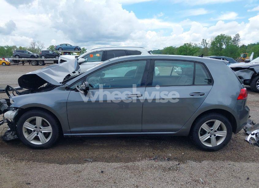 Photo 15 of 2017 Volkswagen Golf TSI S 4-DOOR/TSI SE 4-DOOR/TSI SEL 4-DOOR/TSI WOLFSBURG EDITION 4-DOOR (VIN 3VW217AU5HM065982)