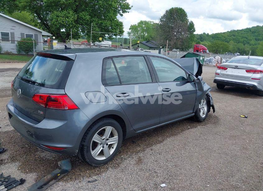 Photo 4 of 2017 Volkswagen Golf TSI S 4-DOOR/TSI SE 4-DOOR/TSI SEL 4-DOOR/TSI WOLFSBURG EDITION 4-DOOR (VIN 3VW217AU5HM065982)