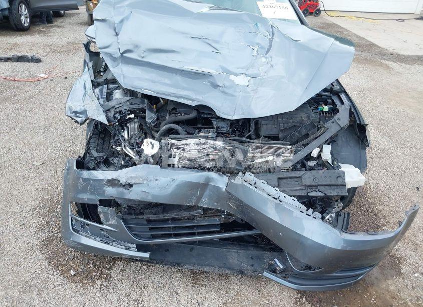 Photo 6 of 2017 Volkswagen Golf TSI S 4-DOOR/TSI SE 4-DOOR/TSI SEL 4-DOOR/TSI WOLFSBURG EDITION 4-DOOR (VIN 3VW217AU5HM065982)