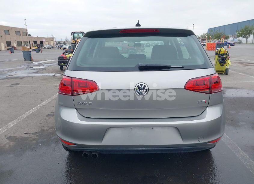 Photo 16 of 2015 Volkswagen Golf TSI S 4-DOOR (VIN 3VW217AU6FM011877)