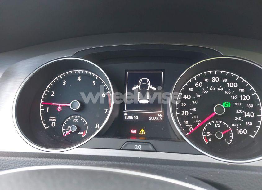 Photo 7 of 2017 Volkswagen Golf TSI S 4-DOOR/TSI SE 4-DOOR/TSI SEL 4-DOOR/TSI WOLFSBURG EDITION 4-DOOR (VIN 3VW217AU6HM044686)