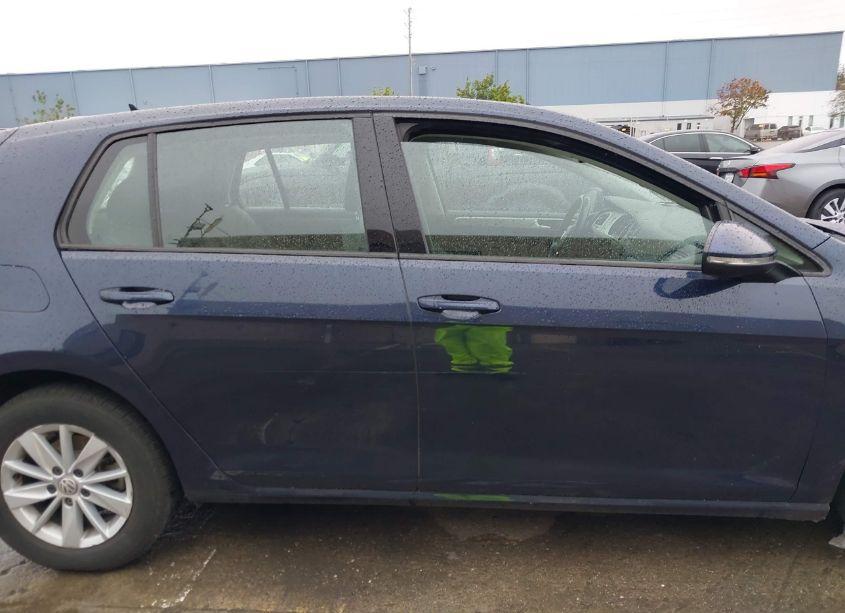 Photo 13 of 2017 Volkswagen Golf TSI S 4-DOOR/TSI SE 4-DOOR/TSI SEL 4-DOOR/TSI WOLFSBURG EDITION 4-DOOR (VIN 3VW217AU6HM068308)