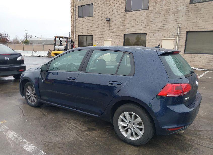 Photo 3 of 2017 Volkswagen Golf TSI S 4-DOOR/TSI SE 4-DOOR/TSI SEL 4-DOOR/TSI WOLFSBURG EDITION 4-DOOR (VIN 3VW217AU6HM068308)