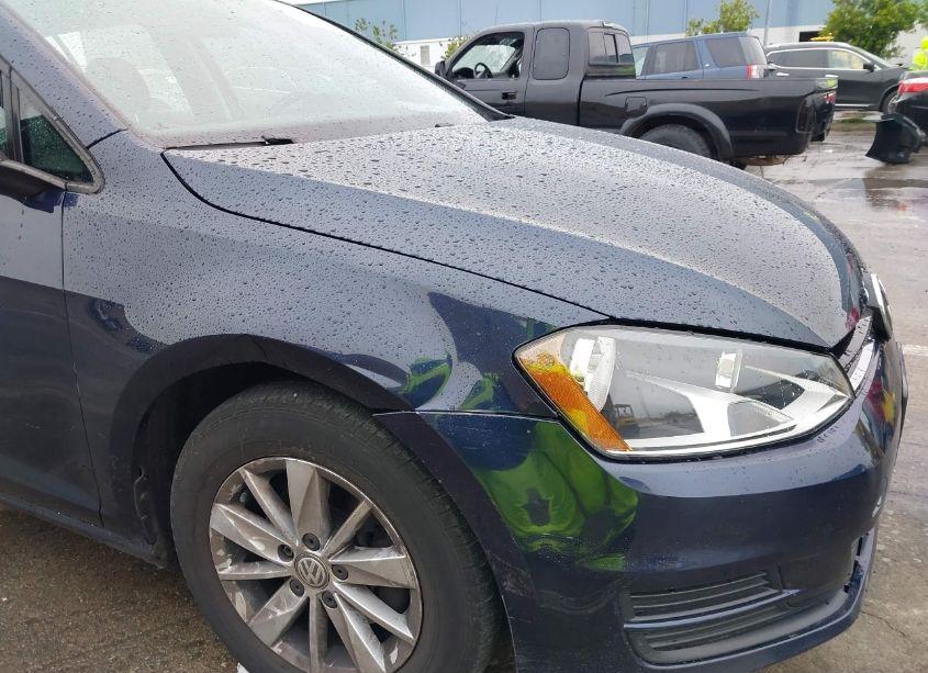 Photo 6 of 2017 Volkswagen Golf TSI S 4-DOOR/TSI SE 4-DOOR/TSI SEL 4-DOOR/TSI WOLFSBURG EDITION 4-DOOR (VIN 3VW217AU6HM068308)