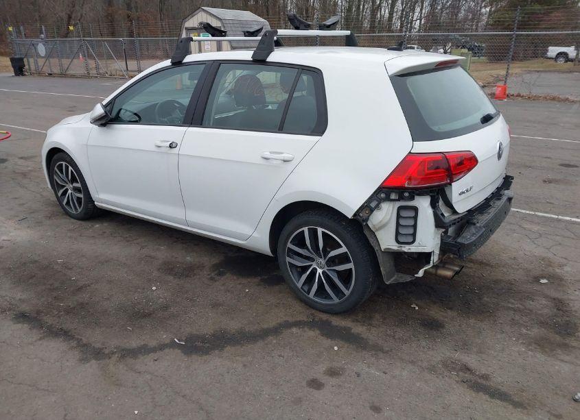 Photo 3 of 2015 Volkswagen Golf TSI SE 4-DOOR (VIN 3VW217AU7FM104634)