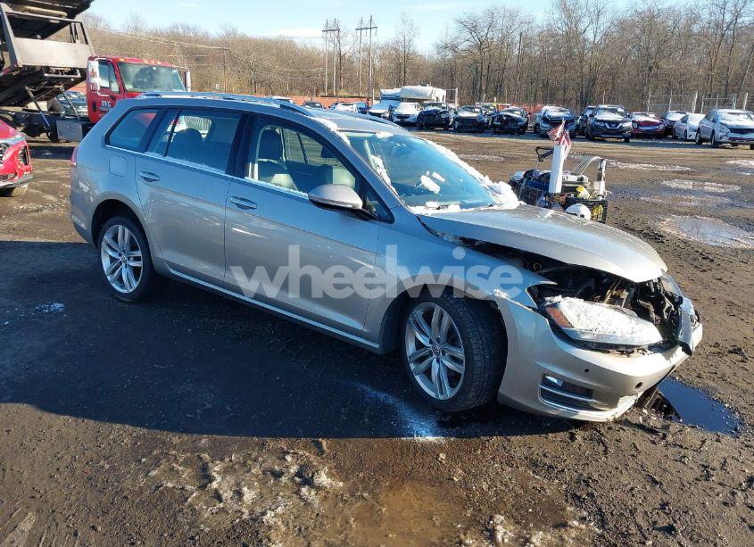 2015 Volkswagen Golf TSI SEL 4-DOOR (VIN 3VW217AU7FM500157) main photo