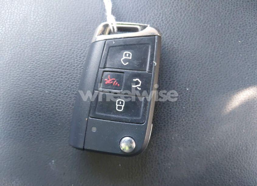 Photo 11 of 2015 Volkswagen Golf TSI SEL 4-DOOR (VIN 3VW217AU7FM500157)