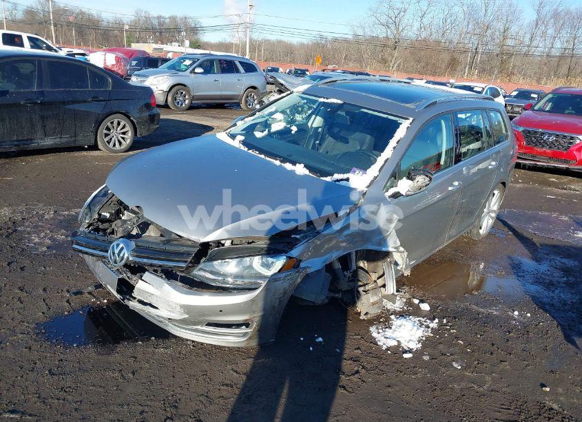 Photo 2 of 2015 Volkswagen Golf TSI SEL 4-DOOR (VIN 3VW217AU7FM500157)