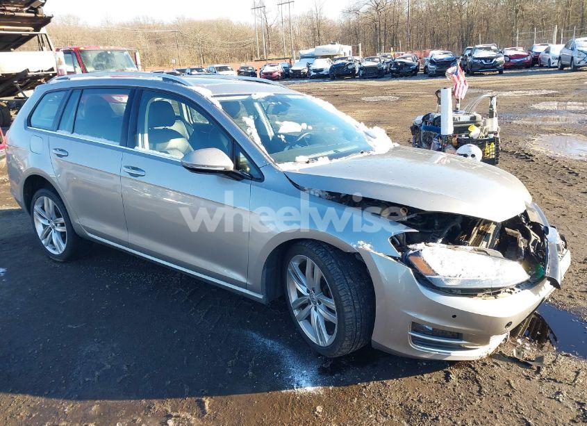 Photo 20 of 2015 Volkswagen Golf TSI SEL 4-DOOR (VIN 3VW217AU7FM500157)