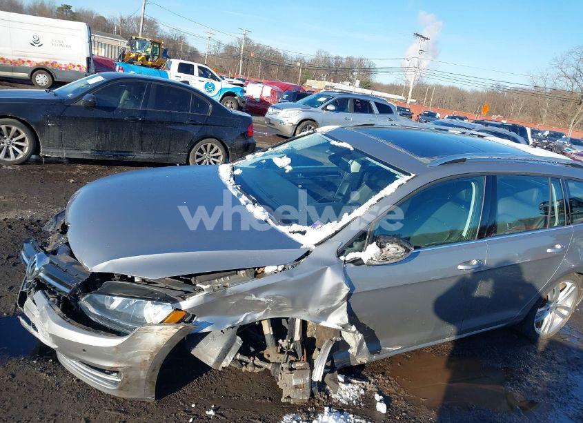 Photo 21 of 2015 Volkswagen Golf TSI SEL 4-DOOR (VIN 3VW217AU7FM500157)