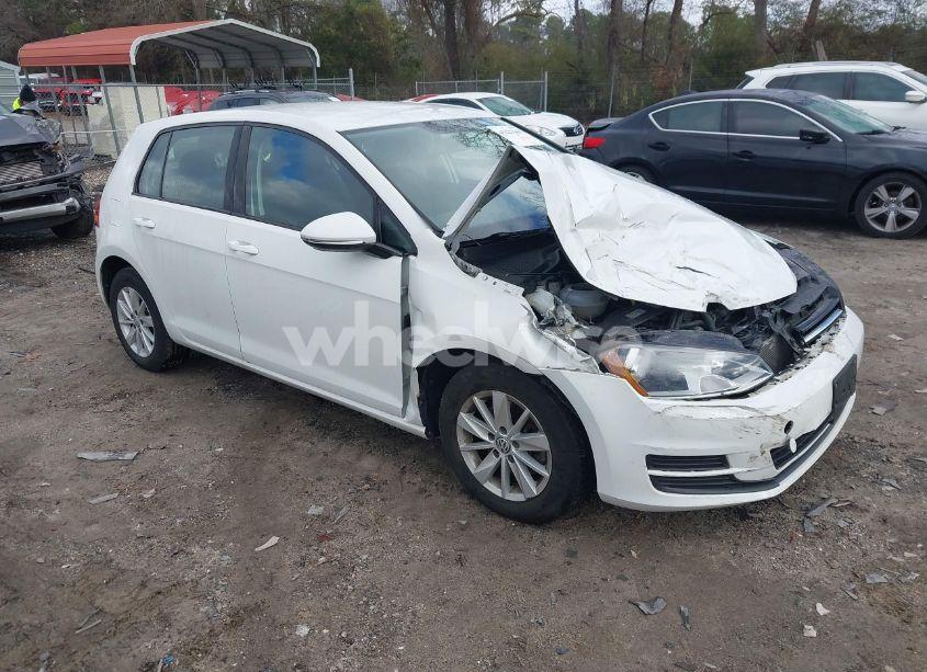 2016 Volkswagen Golf TSI S 4-DOOR (VIN 3VW217AU7GM057428) main photo