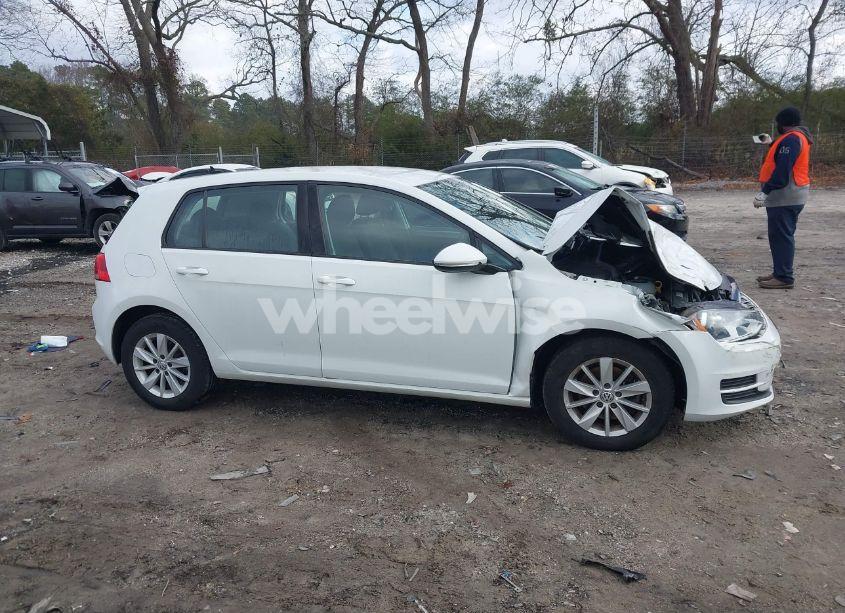 Photo 13 of 2016 Volkswagen Golf TSI S 4-DOOR (VIN 3VW217AU7GM057428)