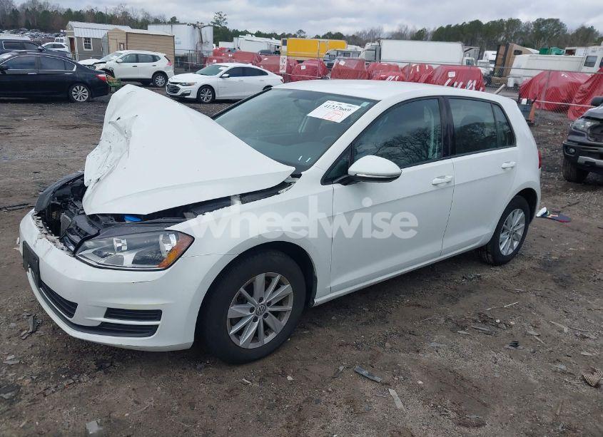 Photo 2 of 2016 Volkswagen Golf TSI S 4-DOOR (VIN 3VW217AU7GM057428)