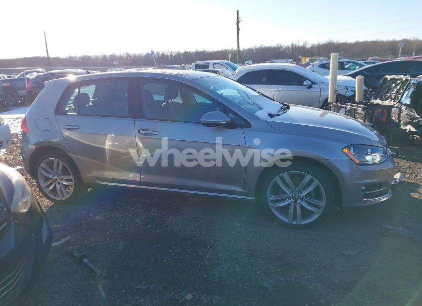 Photo 13 of 2017 Volkswagen Golf TSI S 4-DOOR/TSI SE 4-DOOR/TSI SEL 4-DOOR/TSI WOLFSBURG EDITION 4-DOOR (VIN 3VW217AU7HM017299)