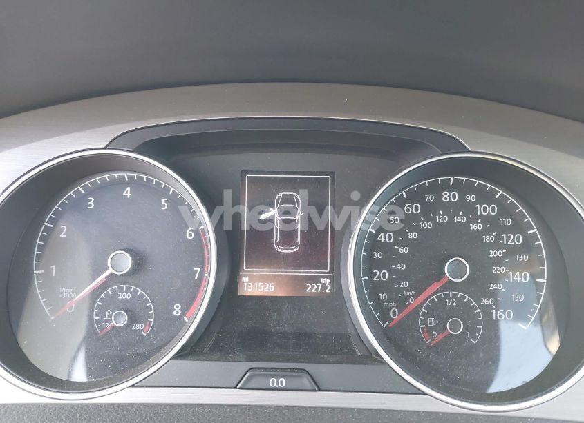 Photo 7 of 2017 Volkswagen Golf TSI S 4-DOOR/TSI SE 4-DOOR/TSI SEL 4-DOOR/TSI WOLFSBURG EDITION 4-DOOR (VIN 3VW217AU7HM020297)